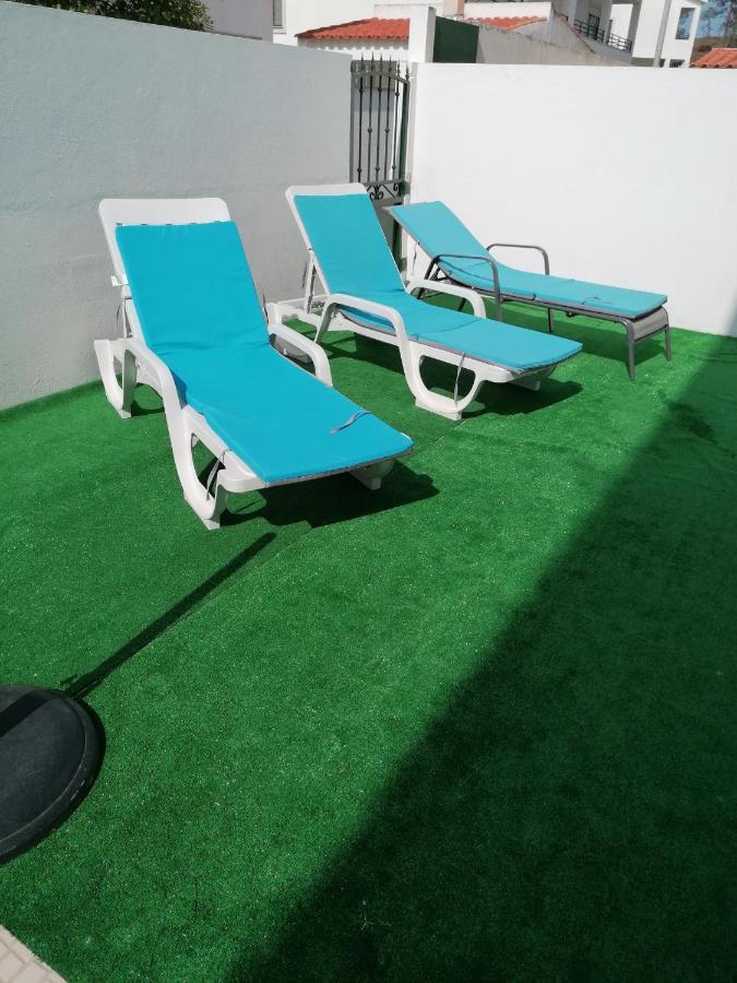 Casinha Res Do Chao Na Nazare Com Quintal E Barbecue Villa Luaran gambar